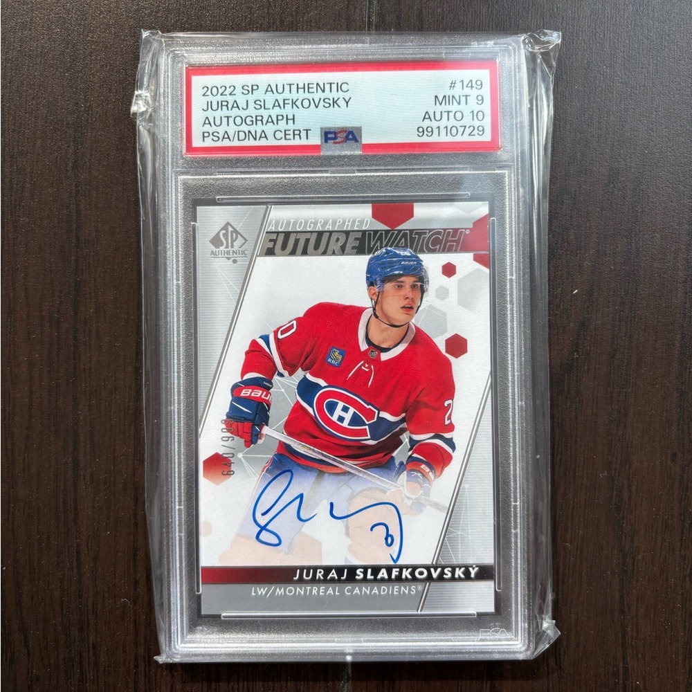 2022-23 Juraj Slafkovsky Future Watch /999 PSA 9 Auto PSA 10 #149 SP Authentic